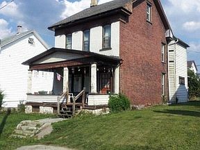 2nd image of 815 3rd Ave