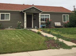 729 Vaughn St, Aurora, CO 80011