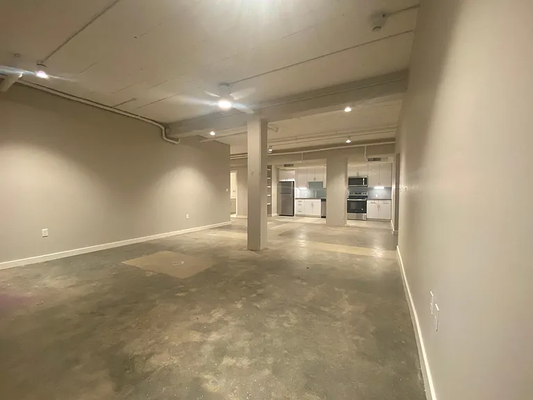 The Marine Residence — Photo 29