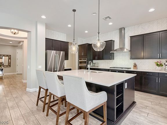 5th image of 3553 Royal Fortune Dr
