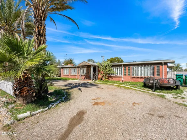 1000 W Schafer Dr, Tucson, AZ 85705