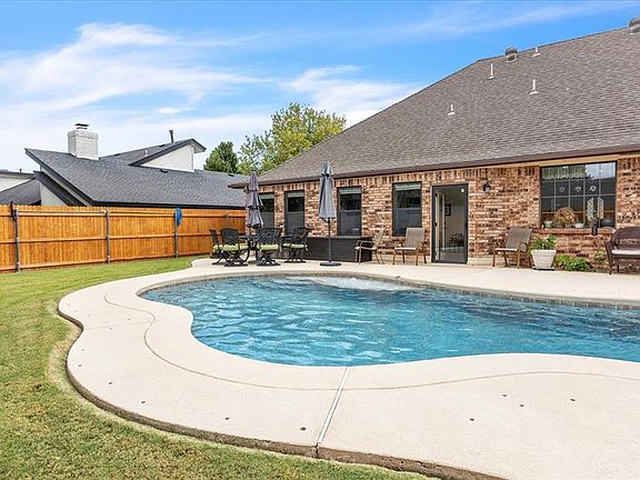 4th image of 6117 Rambridge Dr