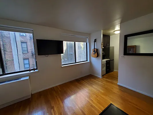 Rented by Oxford Property Group | media 3