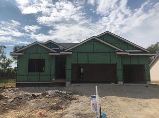 1811 Bentley Ct, Norwalk, IA 50211
