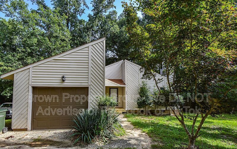 1st image of 5924 Dalton Rd