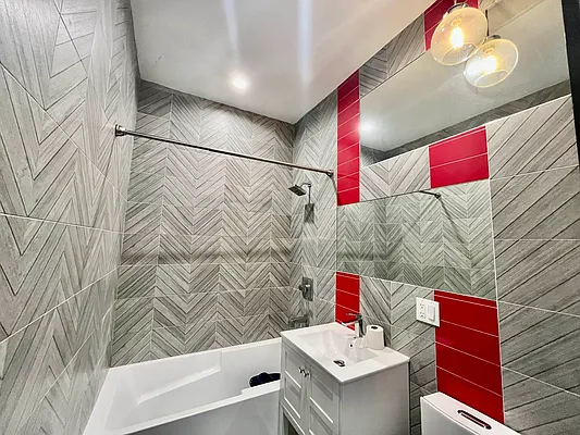 Rented by Bruma Realty LLC | media 8