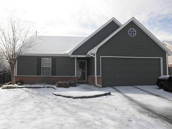 1st image of 9621 Chi Chi Ln
