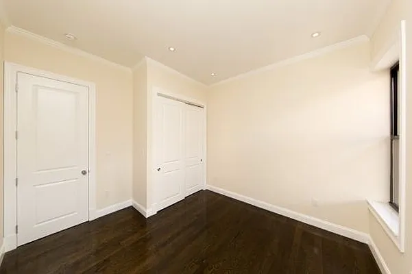 Rented by Voro New York | media 17