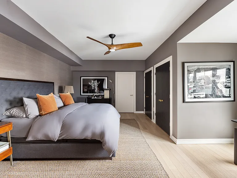 171 W 131st St #Penthouse 10 — Photo 6