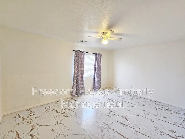 600 San Lorenzo St #D — Photo 13