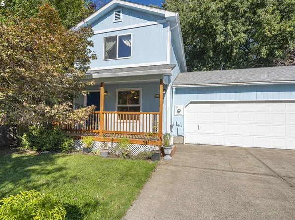 909 W Charles St, Newberg, OR 97132