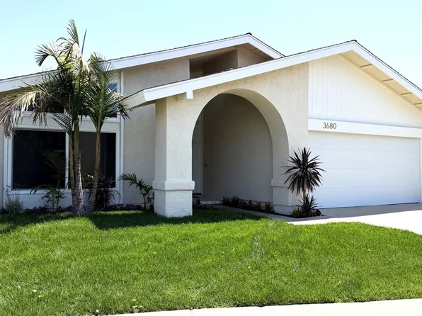 3680 Marigold St, Seal Beach, CA 90740