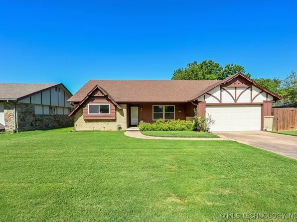 4932 S 94th East Pl, Tulsa, OK 74145