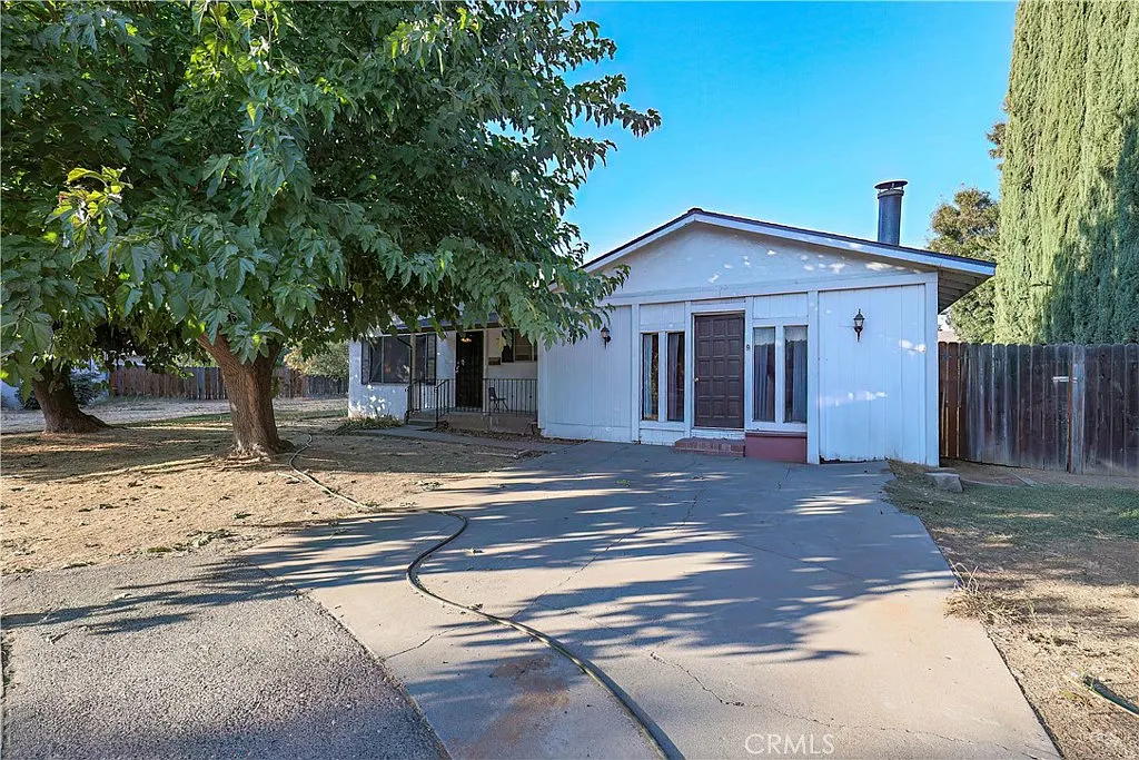 971 Bel Air Dr photo 1