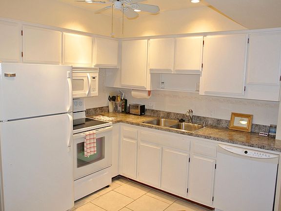 2nd image of 3150 N Atlantic Ave #440-18