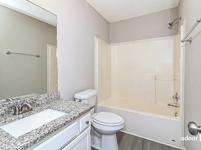 250 Sadler Dr — Photo 12