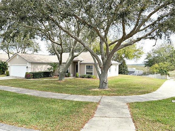 2nd image of 847 Parrish Dr