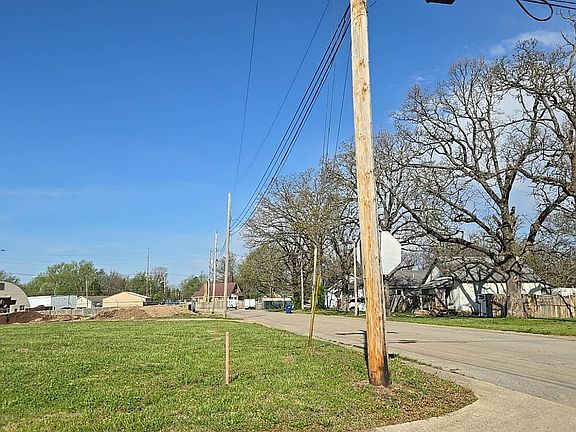 4th image of 489 Miller St