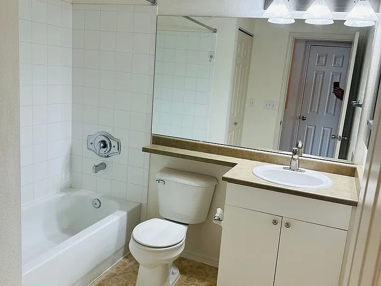 1712 SE Halyard Ln — Photo 16