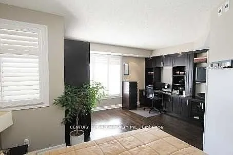 28 Stadium Rd #137 — Photo 5