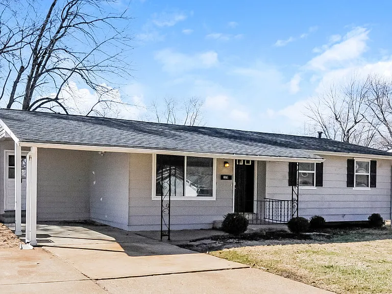 1570 Tahoe Dr — Photo 4