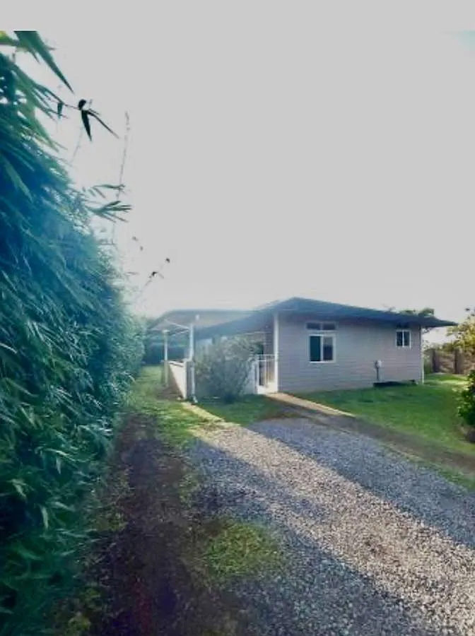 Building Photo - 1350B Kauhikoa Rd