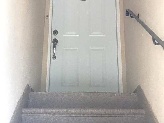 2nd image of 429 N Palm Ave APT B