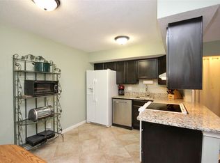 1431 Summergate Pkwy #I, Saint Charles, MO