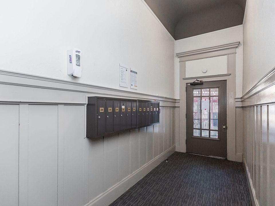 1st image of 2339 Market St #60462465
