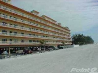 8470 W Gulf Blvd APT 305, Treasure Island, FL 33706