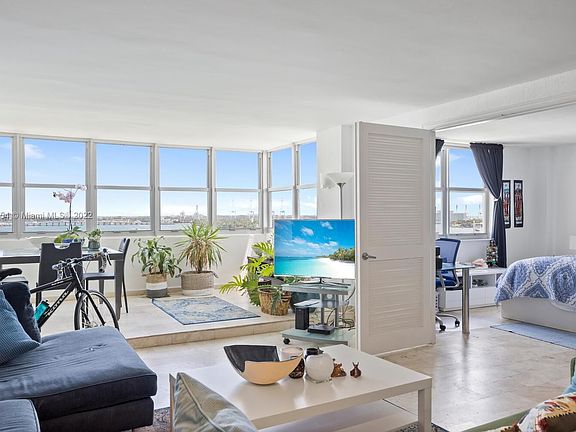 3rd image of 5 Island Ave APT 15E
