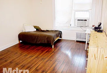 Rented by Mdrn Residential