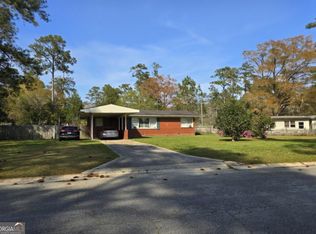 904 Barbara Cir, Moultrie, GA 31768