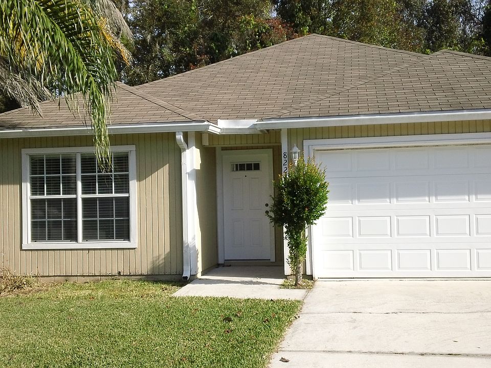 1st image of 8223 Lake Woodbourne Dr E