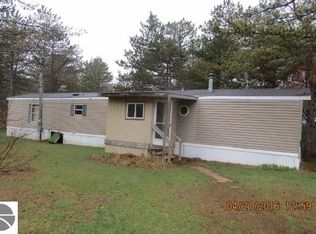 7312 Satterly Lake Rd, Mancelona, MI 49659