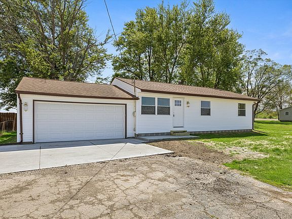 2nd image of 10167 Wolf Rd