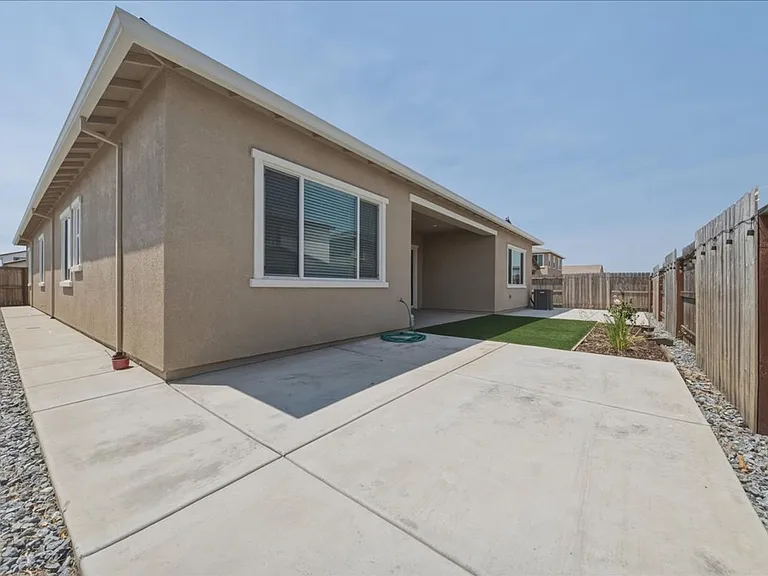 12725 Parakeet Way — Photo 27