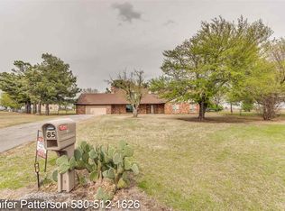 85 E Meadowlark Rd, Lawton, OK 73507