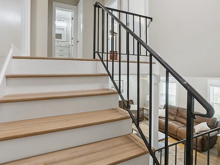 455 Mall Blvd #43 — Photo 23