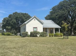 38400 Interstate Highway 10 W #A, Boerne, TX 78006