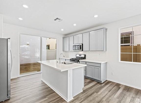 4th image of 5346 Malibu Way