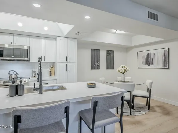 10410 N CAVE CREEK Road #1220, Phoenix, AZ 85020