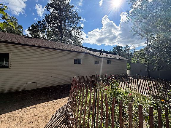 2nd image of 3821 Henry Hwy