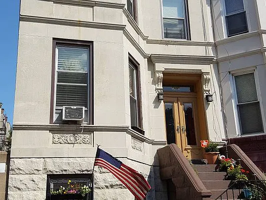 Rented by Brooklyn Property Group LLC | media 26