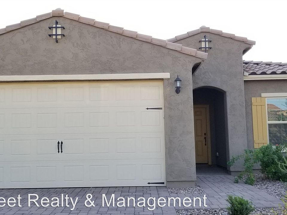1st image of 2343 E Bellerive Dr