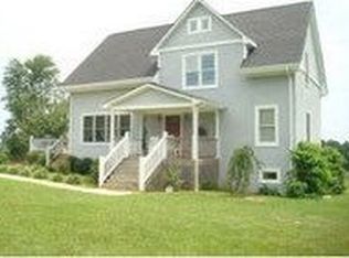 1235 Old Station Farm Rd, Forest, VA 24551