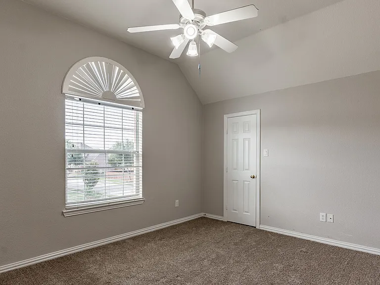 1100 Cedar Valley Dr — Photo 34