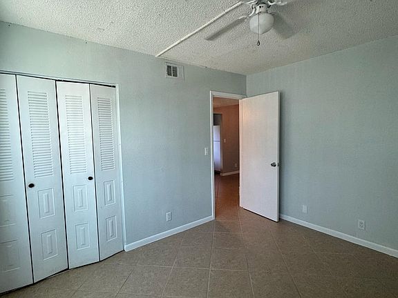 5th image of 1528 SE Royal Green Cir #104