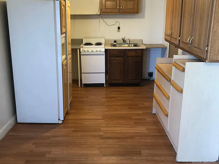 864 N State Route 89 #A — Photo 3