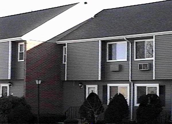 1st image of 27 Glen Devin St